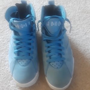 AIR JORDAN 7 RETRO 'PANTONE'